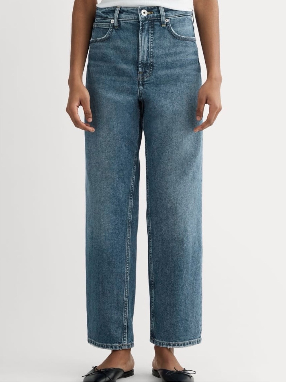 Everlane The Rigid Way-High Straight-Leg Jeans in Medium Blue Wash